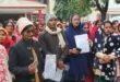 महिला मेटों ने जिलाधिकारी को सौंपा ज्ञापन कार्य न मिलने और मास्टरोल फीडिंग न होने की शिकायत