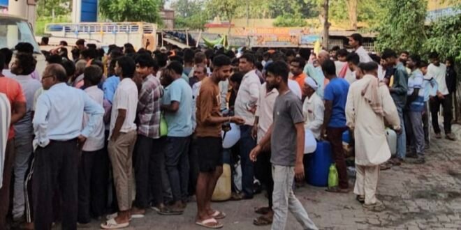 डीजल संकट से किसान परेशान, धान की नर्सरी सूखने की कगार पर