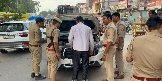 हूटर और काली फिल्म लगी निजी गाड़ियों पर पुलिस की कार्रवाई, कई वाहनों के कटे चालान