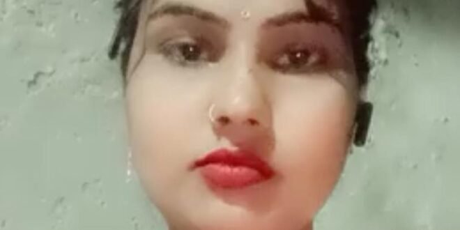 संदिग्ध परिस्थितियों में महिला की मौत, फांसी के फंदे पर लटका मिला शव
