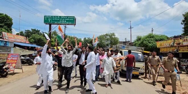 जंतर-मंतर पर छात्रों पर पुलिस बल प्रयोग के विरोध में राष्ट्रपति को भेजा गया ज्ञापन