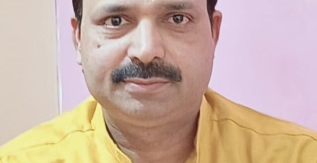 कंप्यूटर ऑपरेटर संगठन के प्रदेश वरिष्ठ उपाध्यक्ष बने संत कुमार
